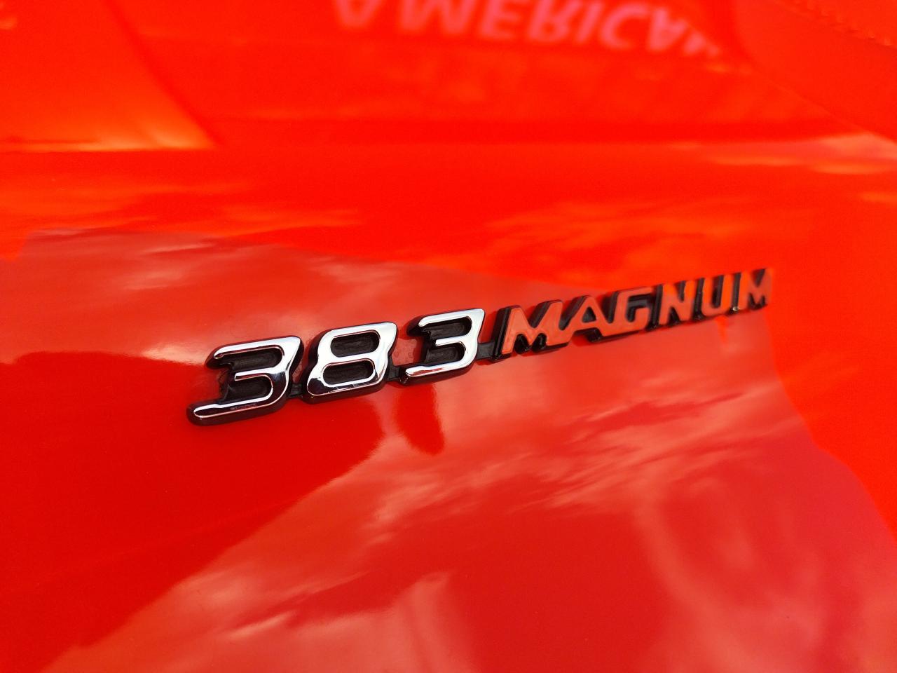 DODGE CHALLENGER 383 MAGNUM BOITE MECA 4, PISTOL GRIP