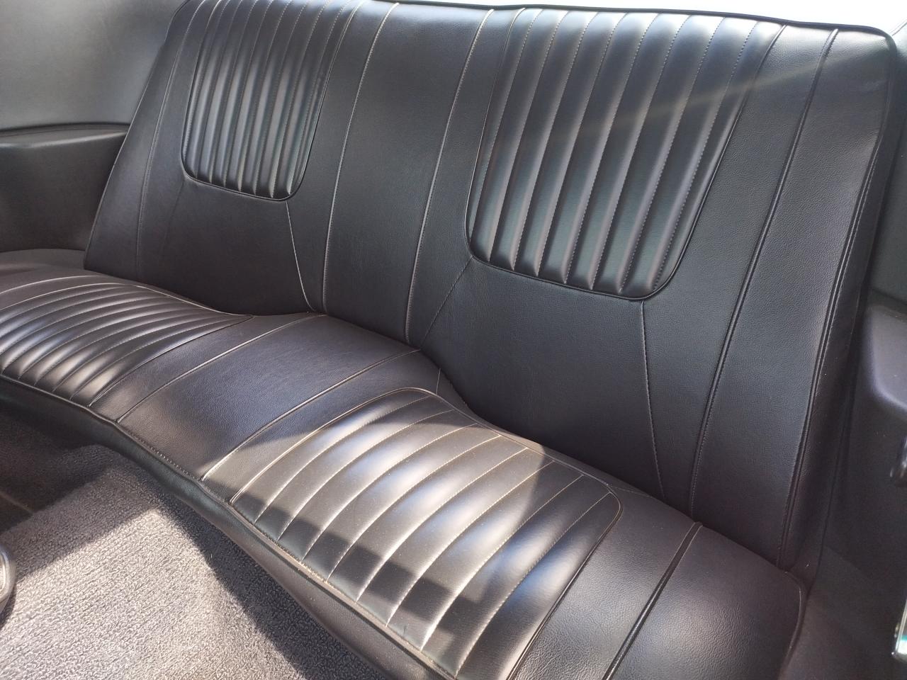 DODGE CHALLENGER 383 MAGNUM BOITE MECA 4, PISTOL GRIP