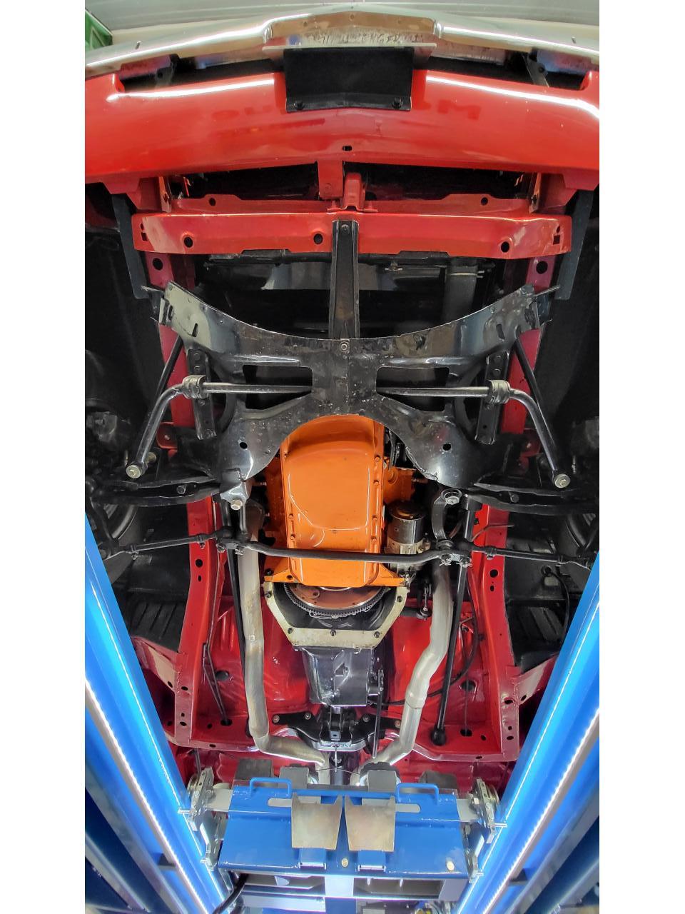 DODGE CHALLENGER 383 MAGNUM BOITE MECA 4, PISTOL GRIP