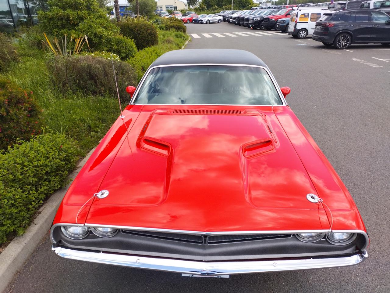 DODGE CHALLENGER 383 MAGNUM BOITE MECA 4, PISTOL GRIP