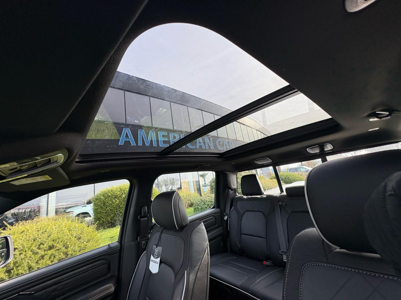 DODGE RAM 1500 CREW LIMITED NIGHT EDITION RAMBOX 2025