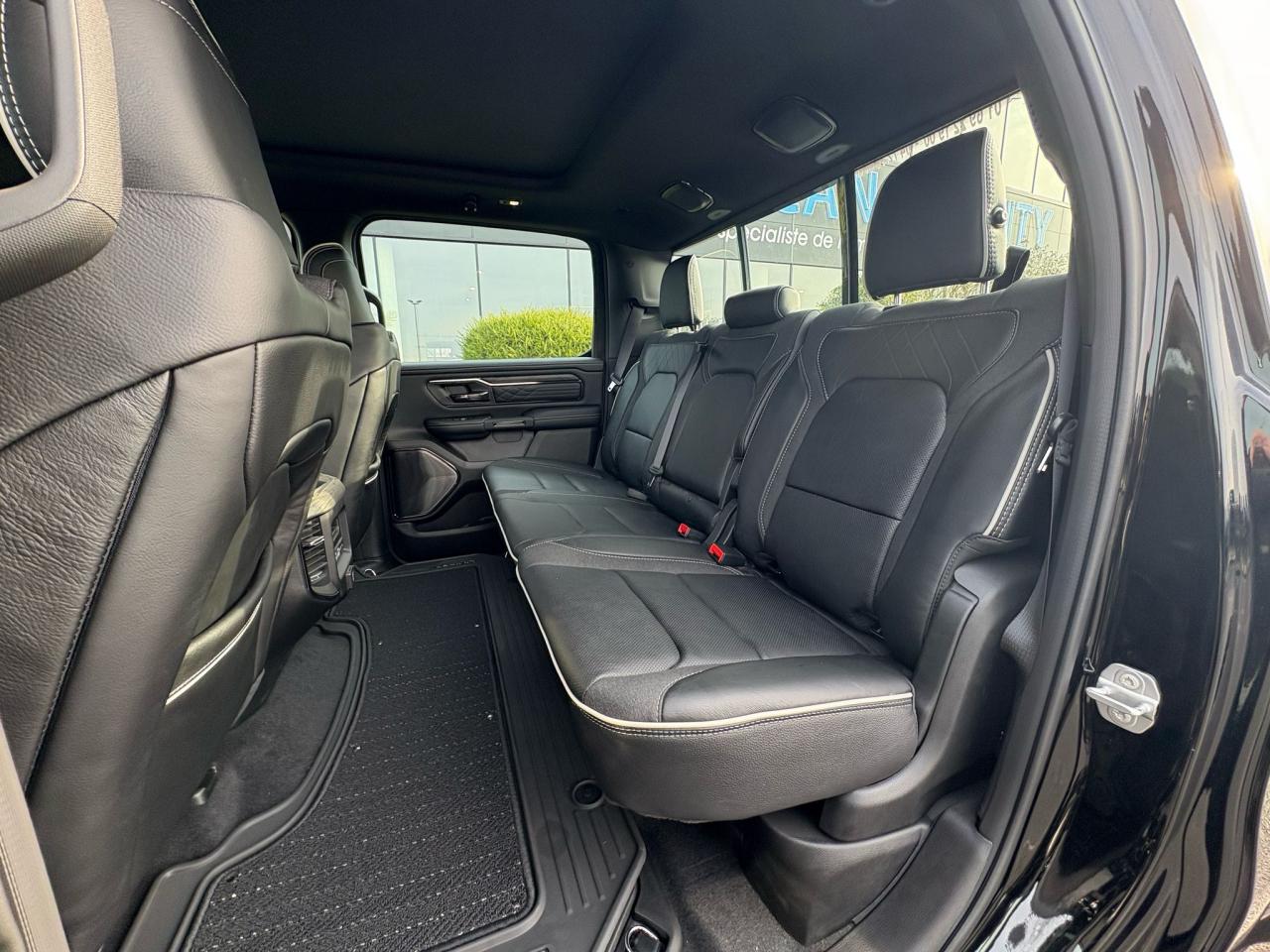 DODGE RAM 1500 CREW LIMITED NIGHT EDITION RAMBOX 2025