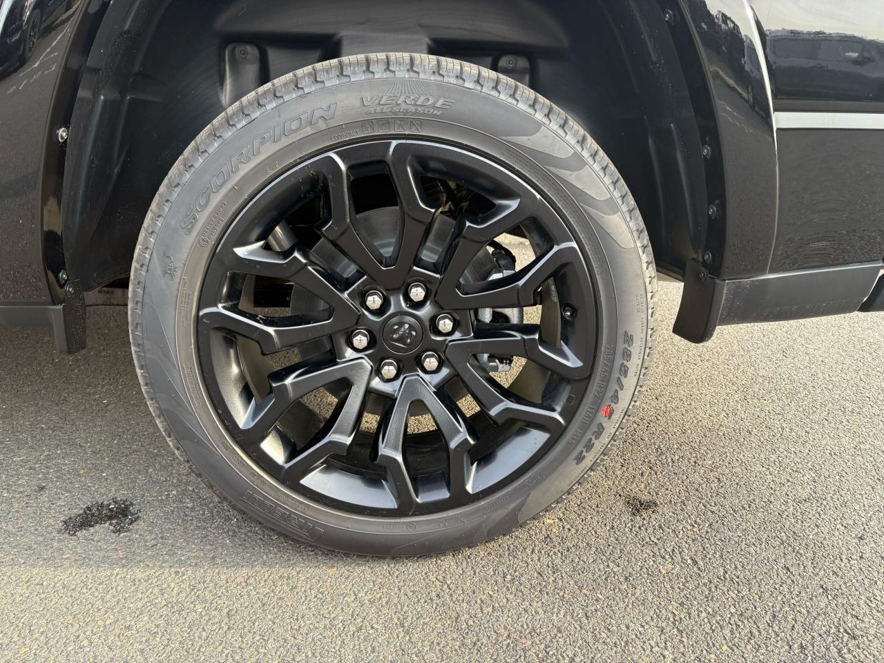 DODGE RAM 1500 CREW LIMITED NIGHT EDITION RAMBOX 2025