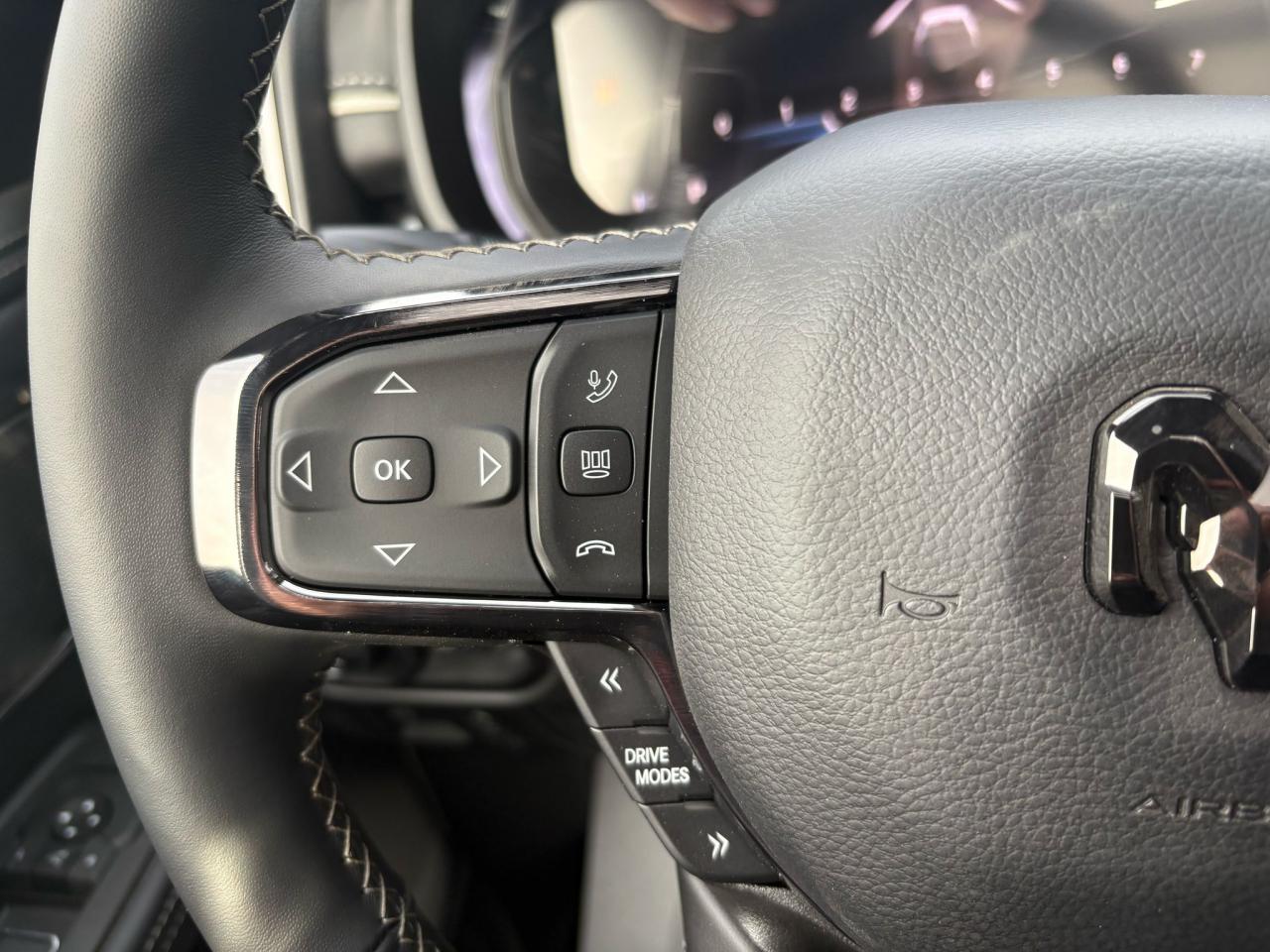 DODGE RAM 1500 CREW LIMITED NIGHT EDITION RAMBOX 2025