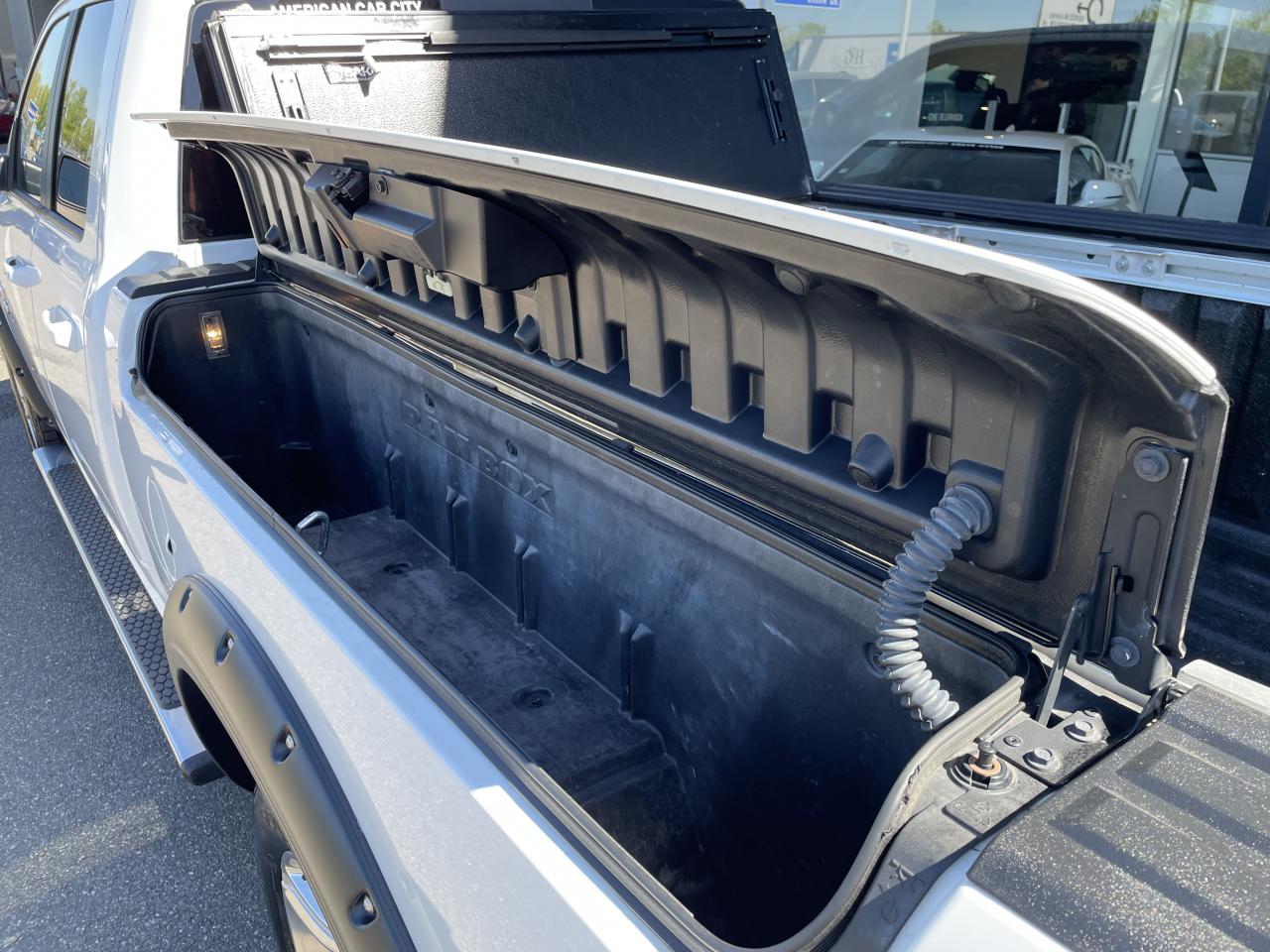 DODGE RAM 1500 QUADCAB SPORT AIRSUSPENSION RAMBOX