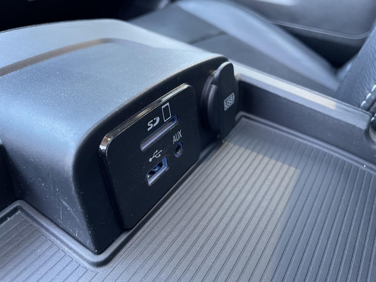 DODGE RAM 1500 QUADCAB SPORT AIRSUSPENSION RAMBOX