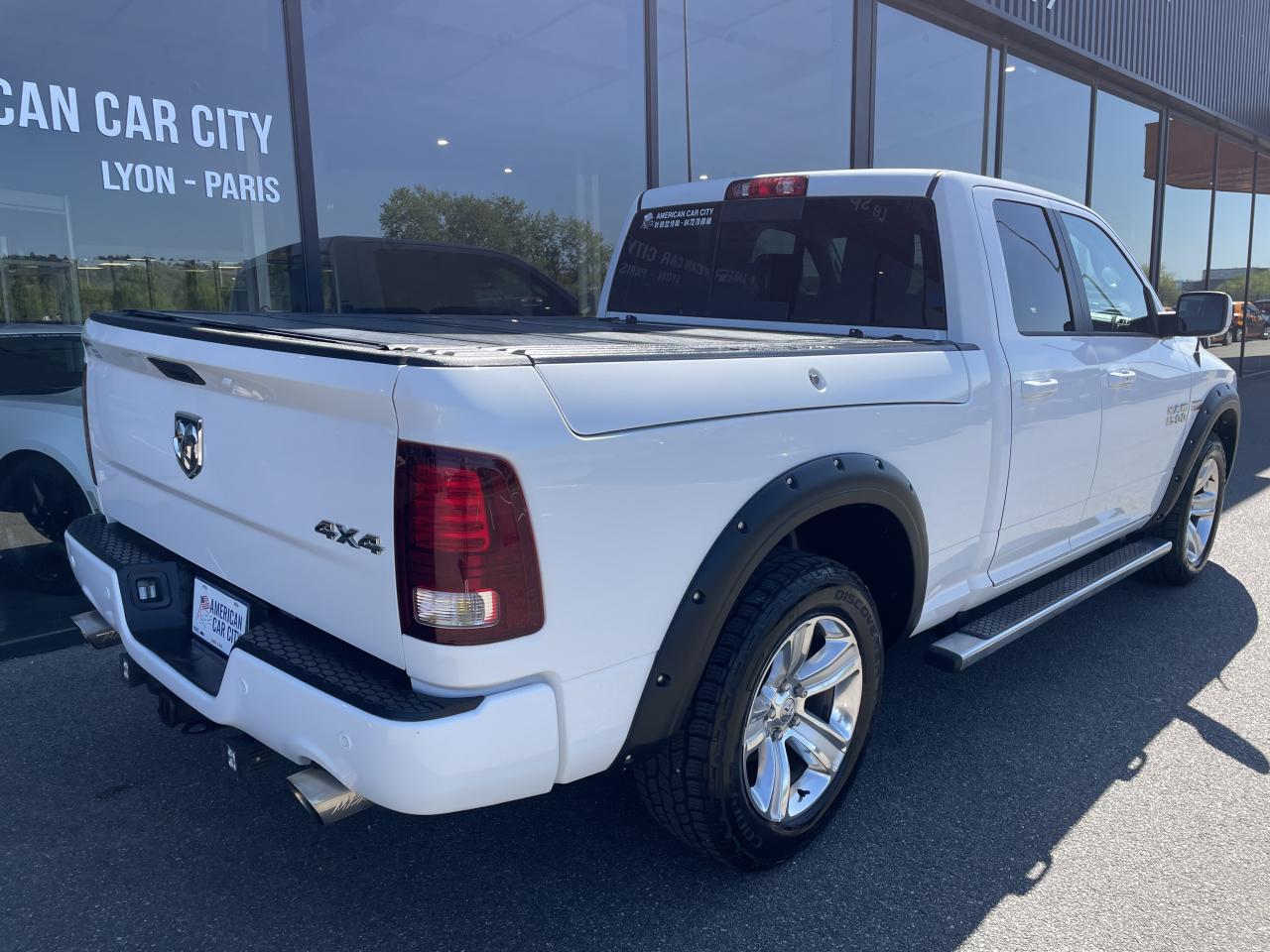 DODGE RAM 1500 QUADCAB SPORT AIRSUSPENSION RAMBOX