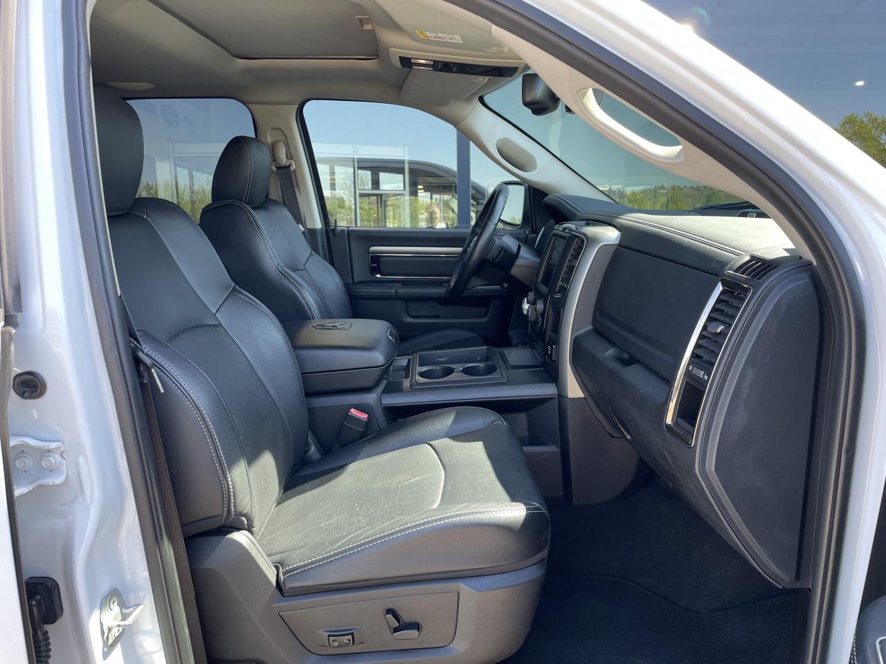 DODGE RAM 1500 QUADCAB SPORT AIRSUSPENSION RAMBOX