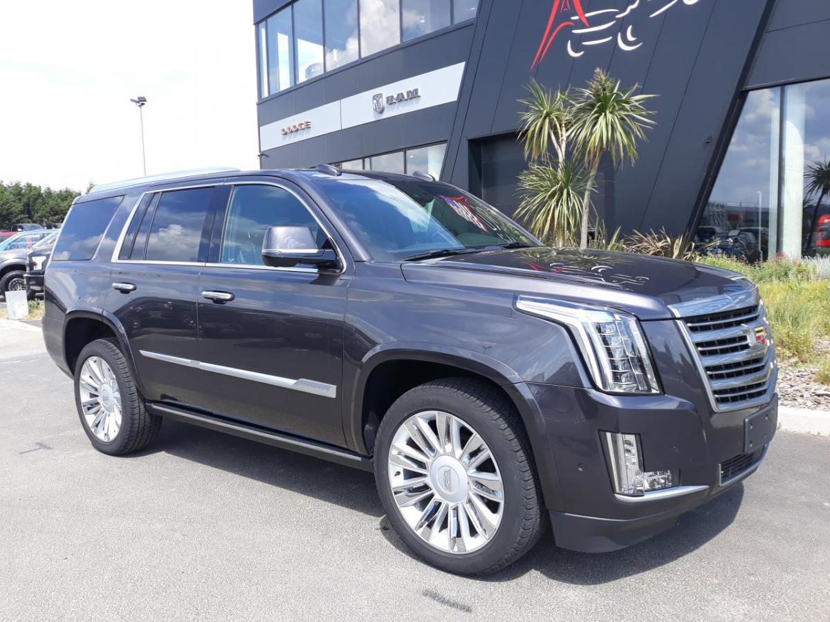 CADILLAC ESCALADE Platinum V8 6.2L 2018