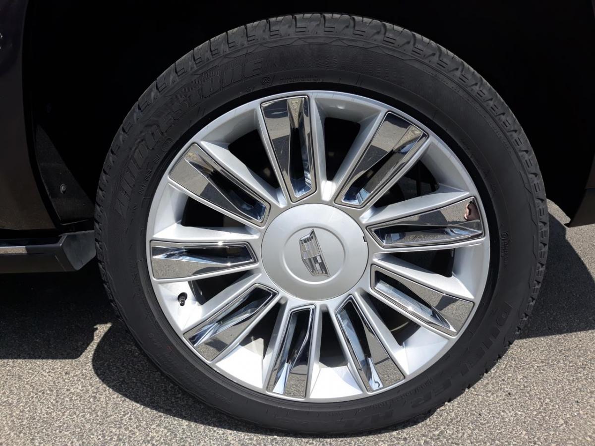 CADILLAC ESCALADE Platinum V8 6.2L 2018