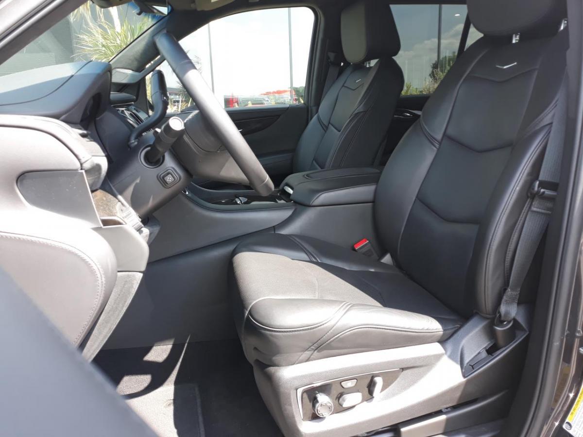 CADILLAC ESCALADE Platinum V8 6.2L 2018