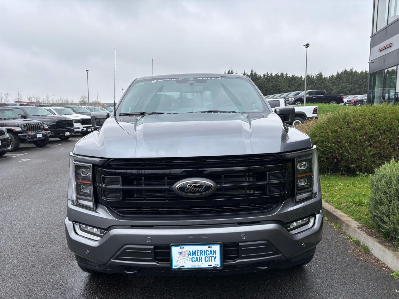 FORD F150 Supercrew LARIAT Black Package V8 5.0L FLEXFUEL