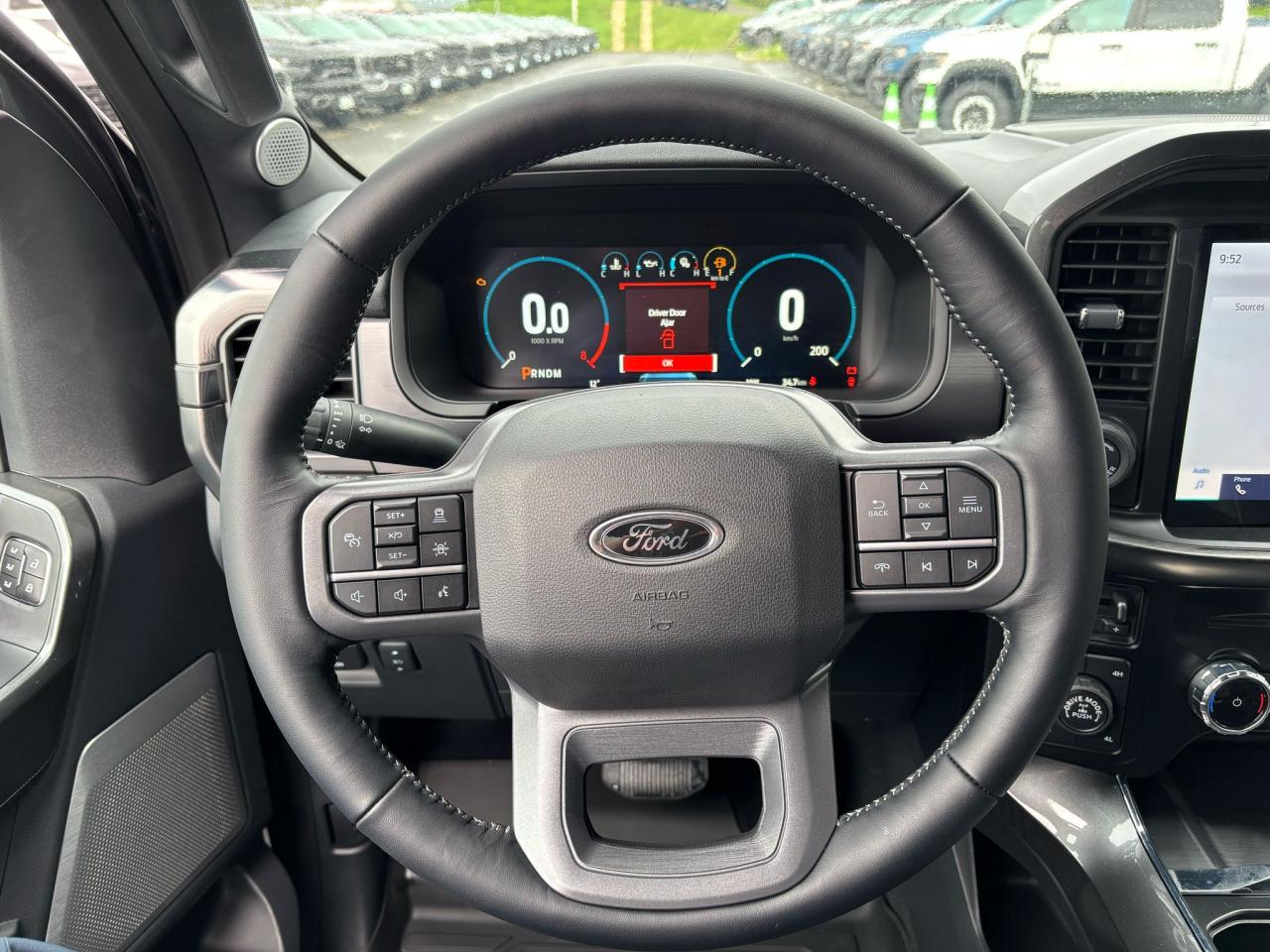 FORD F150 Supercrew LARIAT Black Package V8 5.0L FLEXFUEL