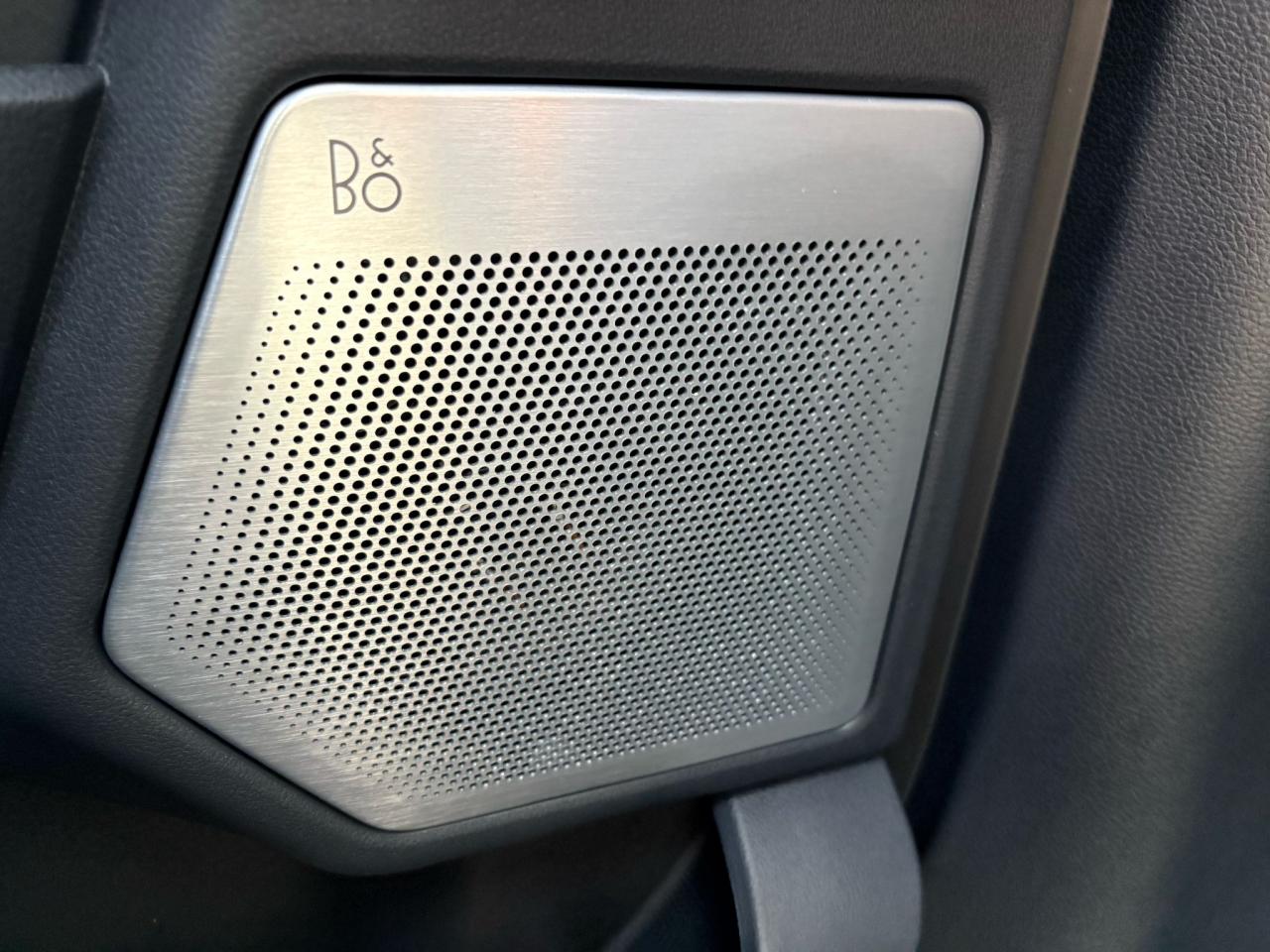 FORD F150 Supercrew LARIAT Black Package V8 5.0L FLEXFUEL