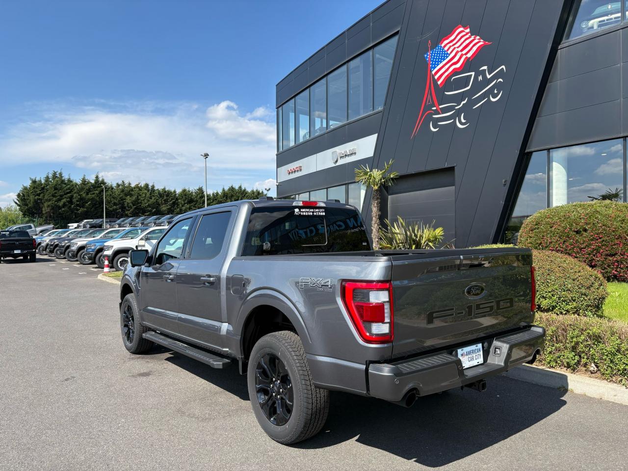 FORD F150 Supercrew LARIAT Black Package V8 5.0L FLEXFUEL