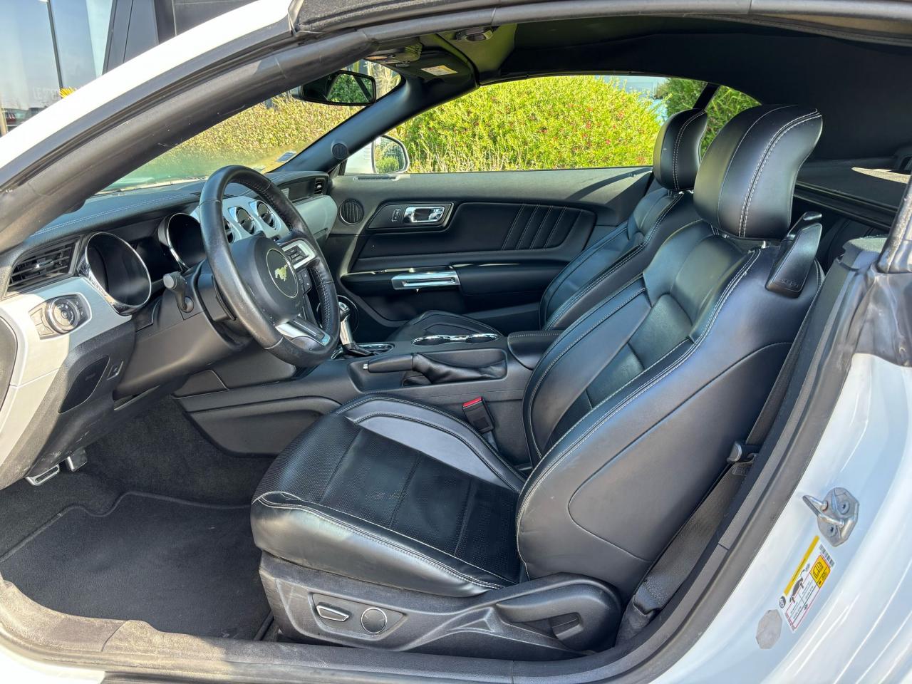 FORD MUSTANG GT CABRIOLET V8 5.0L BVA