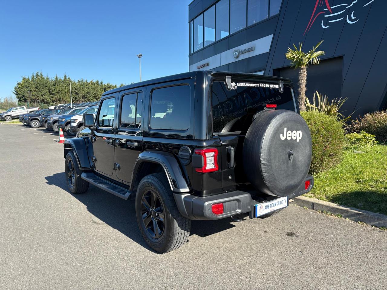JEEP WRANGLER UNLIMITED SAHARA NIGHT EAGLE 2.0T