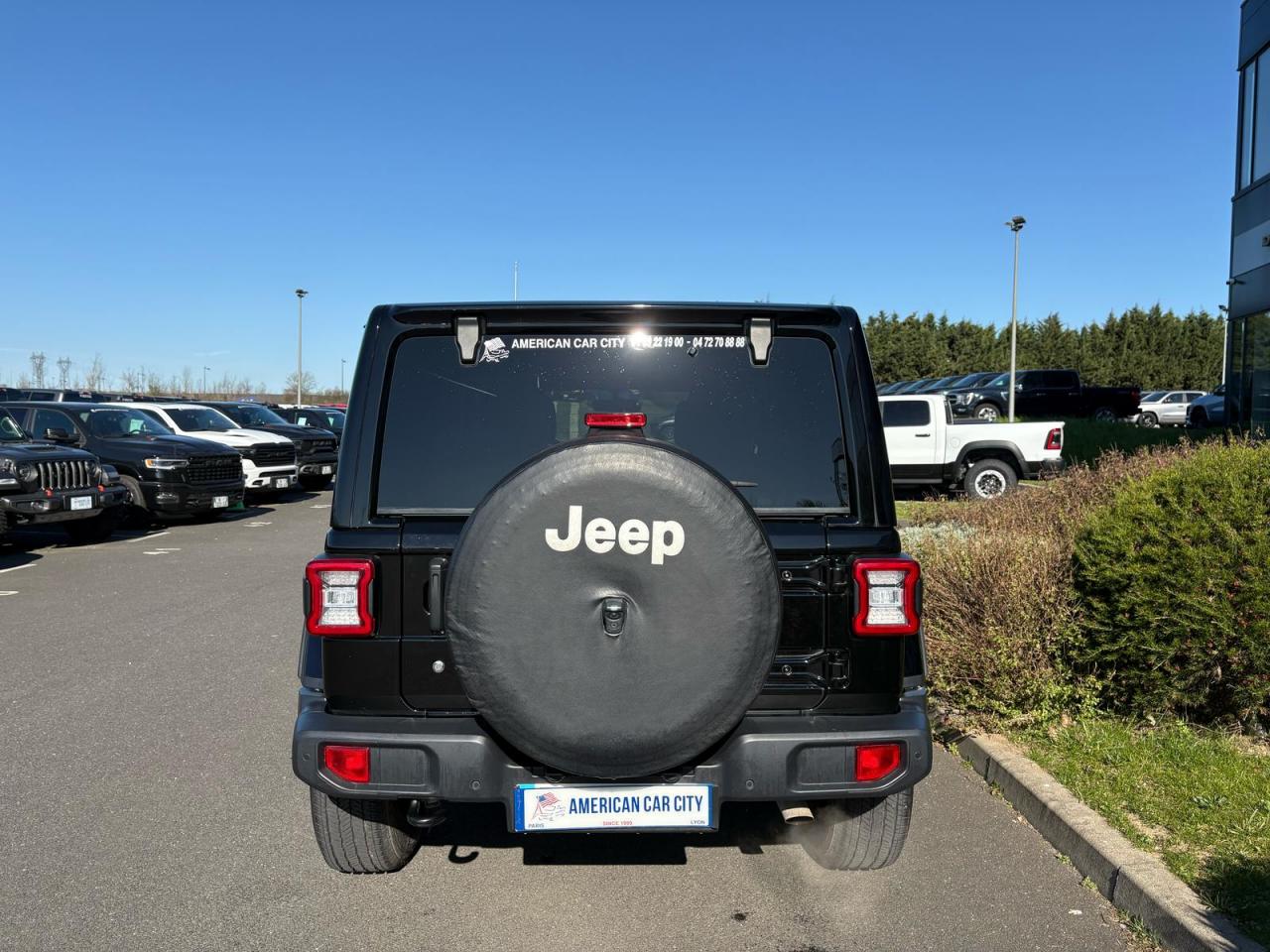 JEEP WRANGLER UNLIMITED SAHARA NIGHT EAGLE 2.0T