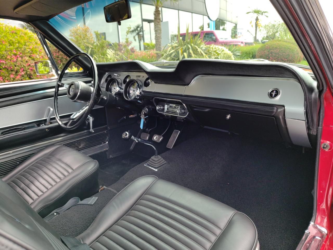 FORD MUSTANG FASTBACK 390 S code, boite manuelle