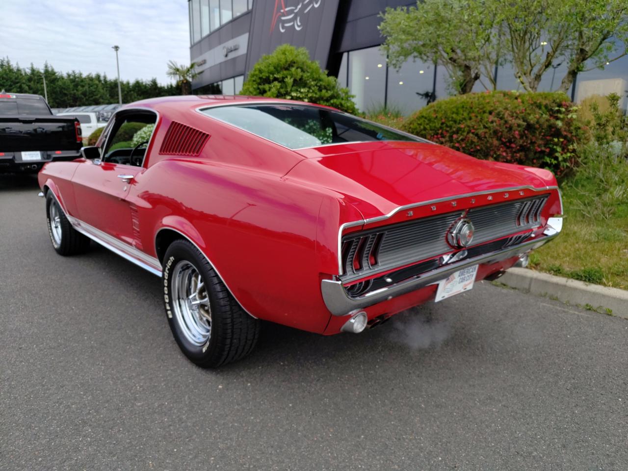 FORD MUSTANG FASTBACK 390 S code, boite manuelle