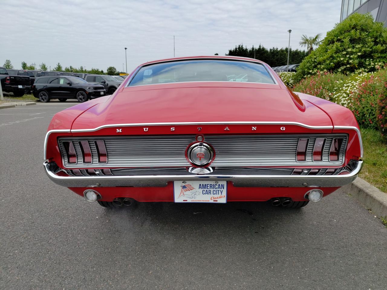 FORD MUSTANG FASTBACK 390 S code, boite manuelle
