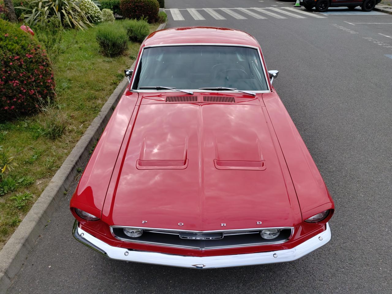 FORD MUSTANG FASTBACK 390 S code, boite manuelle