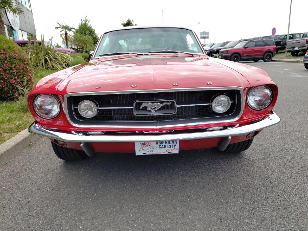 FORD MUSTANG FASTBACK 390 S code, boite manuelle