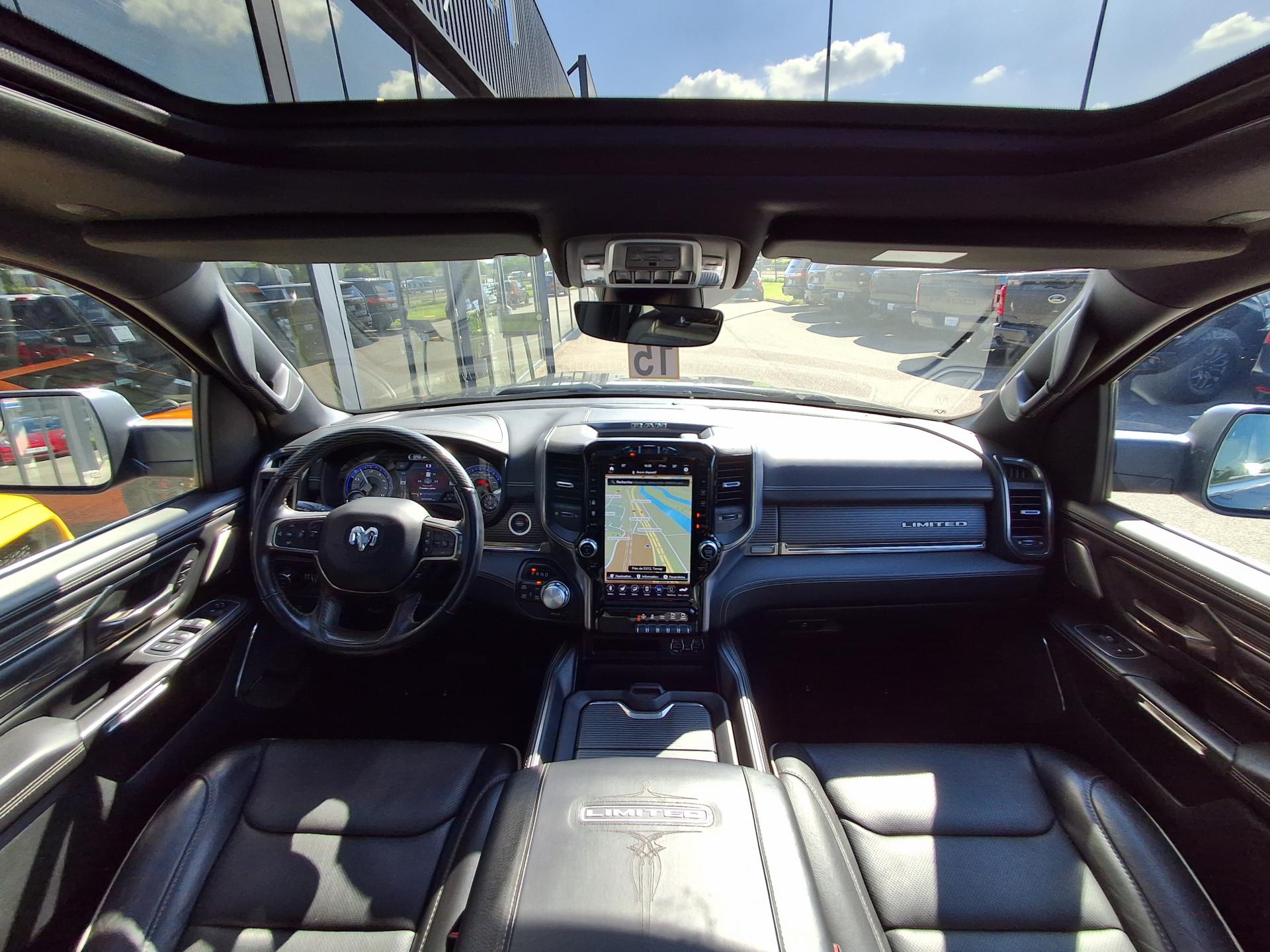 DODGE RAM 1500 CREW LIMITED