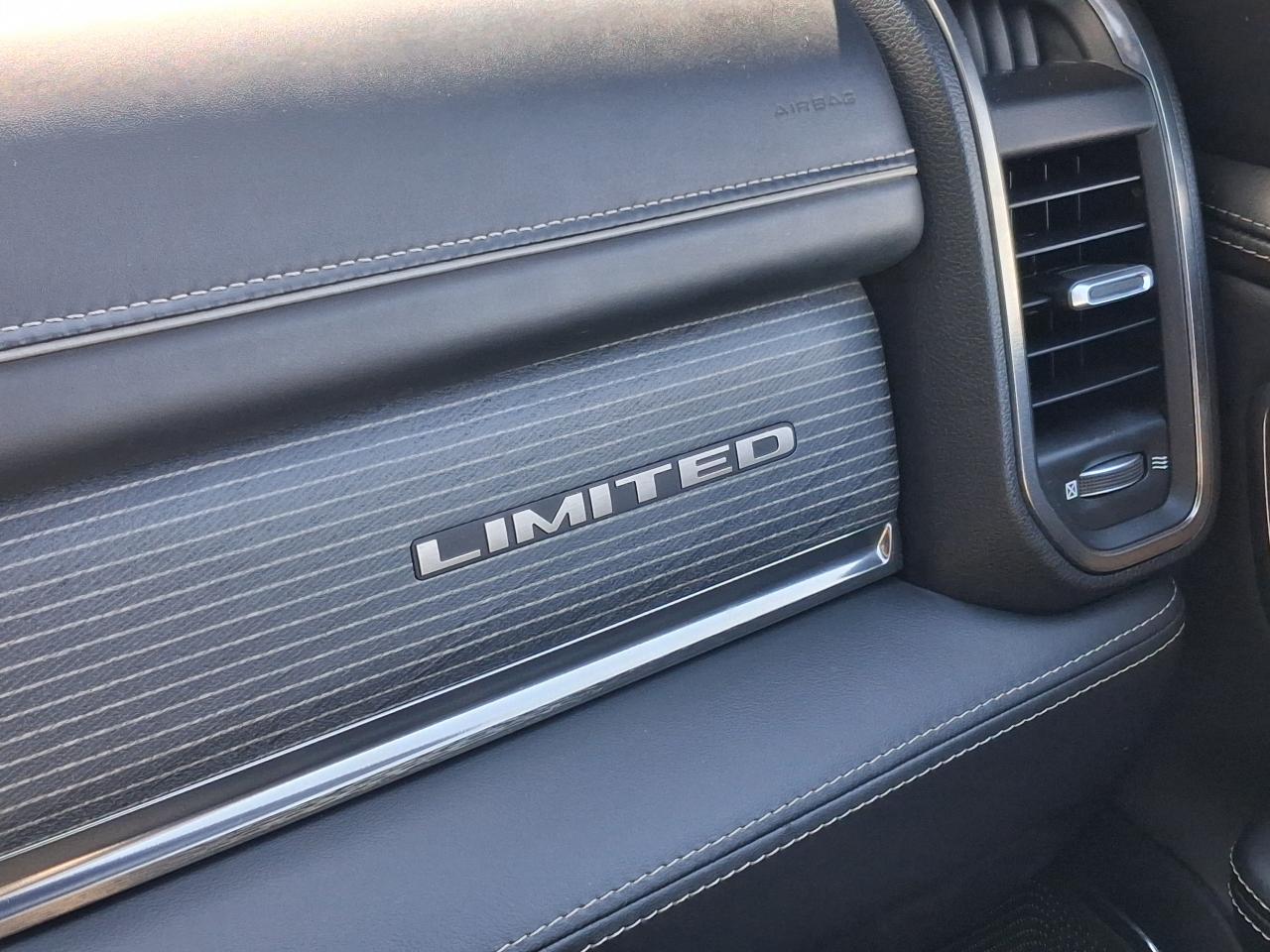 DODGE RAM 1500 CREW LIMITED