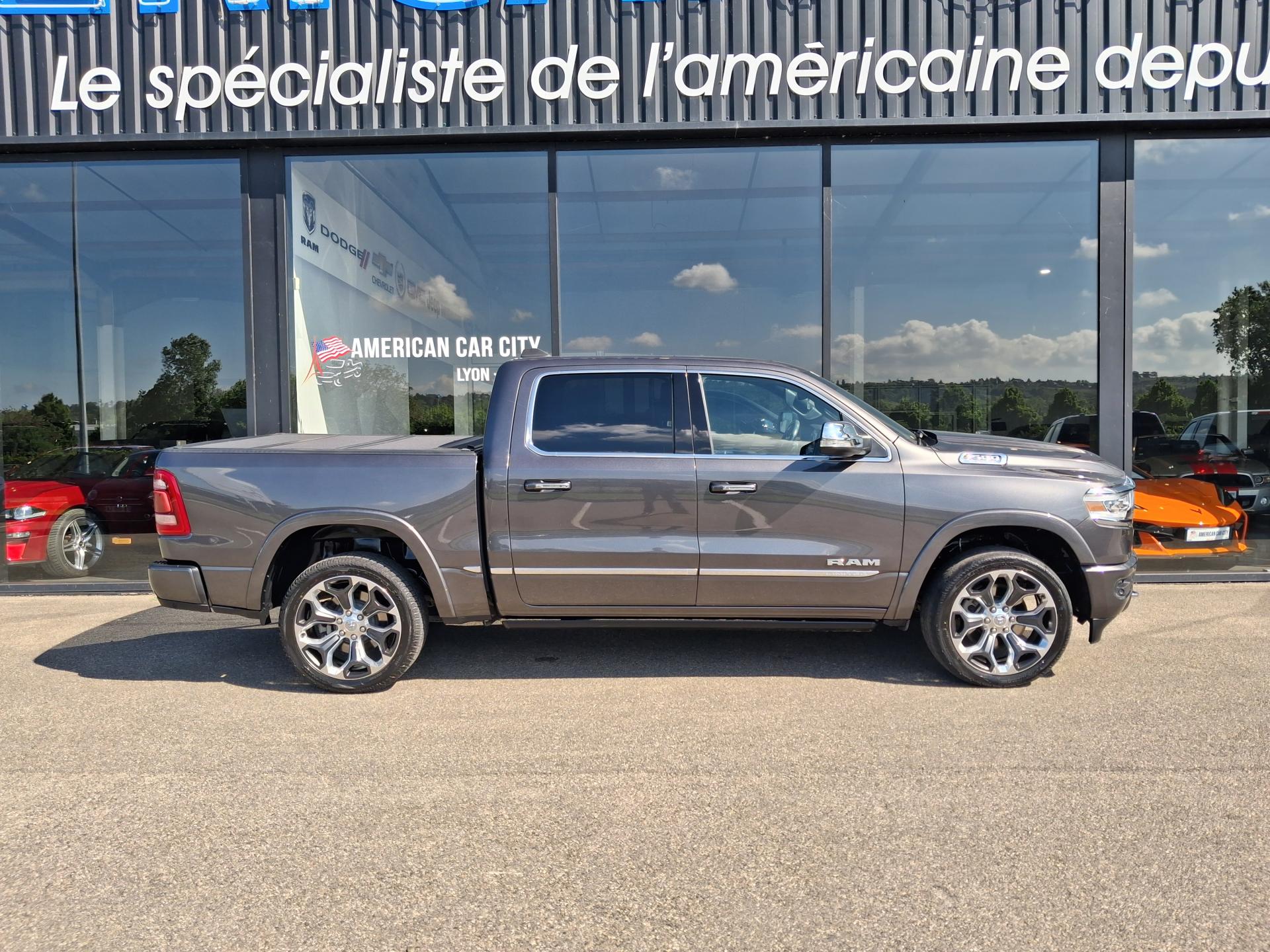DODGE RAM 1500 CREW LIMITED