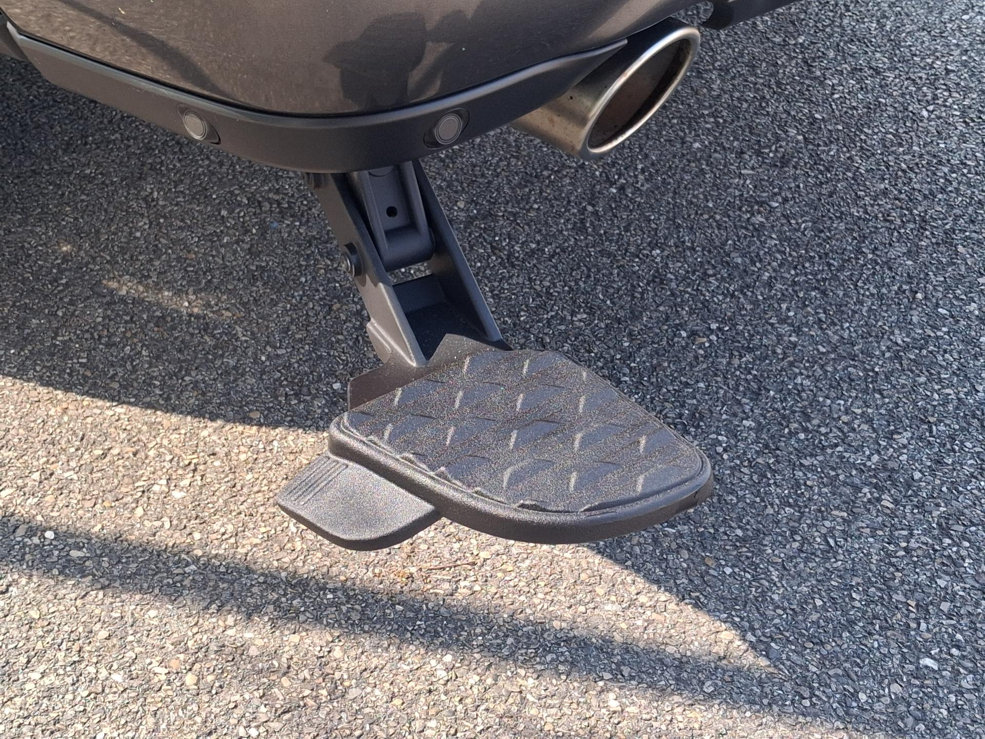 DODGE RAM 1500 CREW LIMITED