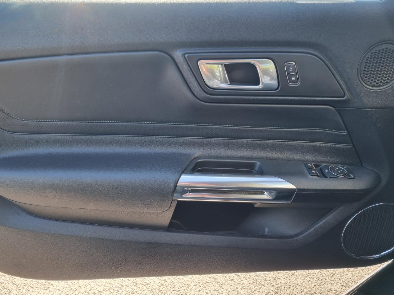 FORD MUSTANG Fastback 5.0 V8 - BULLITT - MAGNERIDE