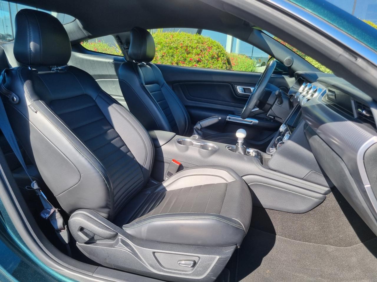 FORD MUSTANG Fastback 5.0 V8 - BULLITT - MAGNERIDE