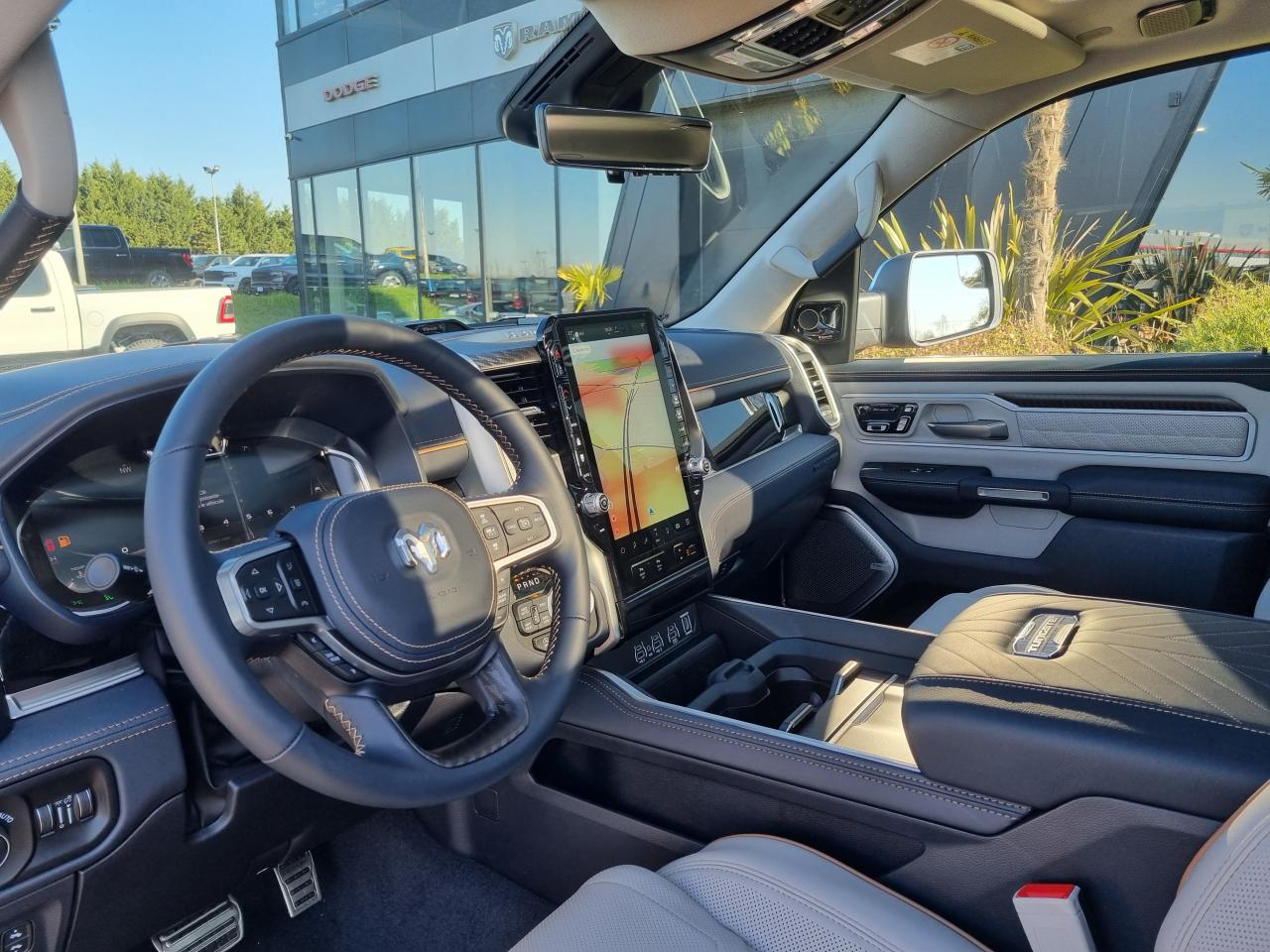 DODGE RAM 1500 CREW TUNGSTEN AIR RAMBOX HAYON MULTI