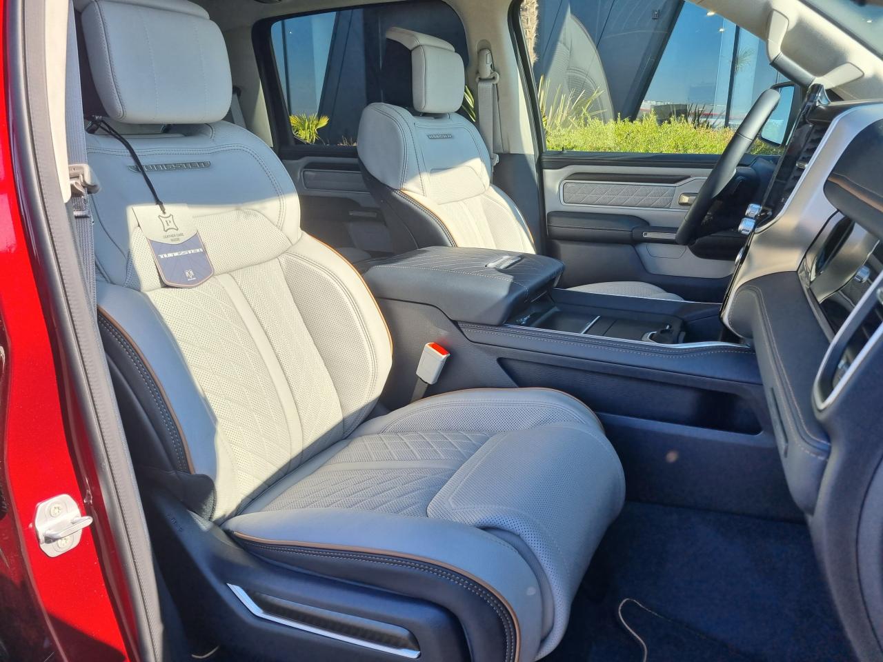 DODGE RAM 1500 CREW TUNGSTEN AIR RAMBOX HAYON MULTI