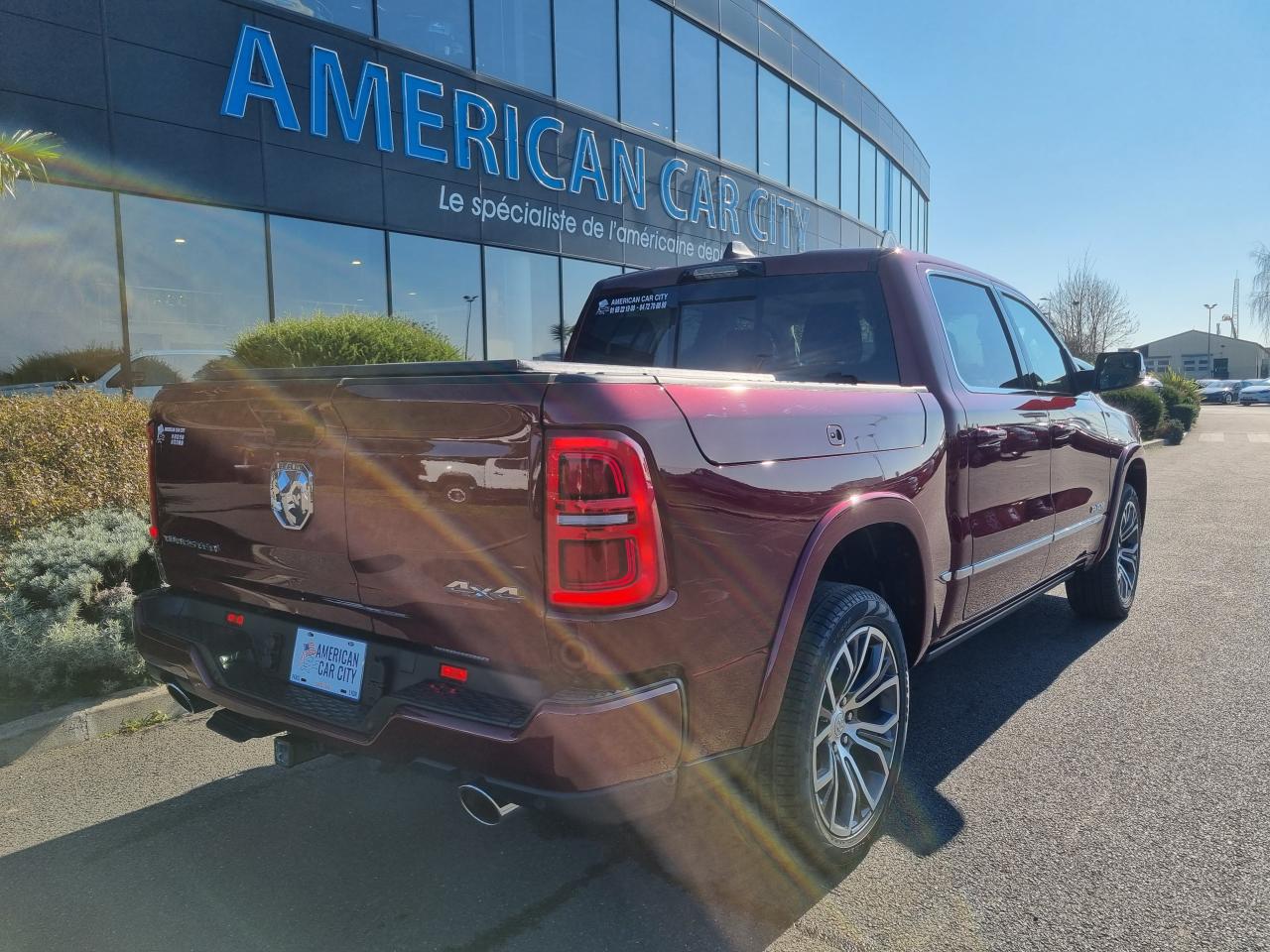 DODGE RAM 1500 CREW TUNGSTEN AIR RAMBOX HAYON MULTI