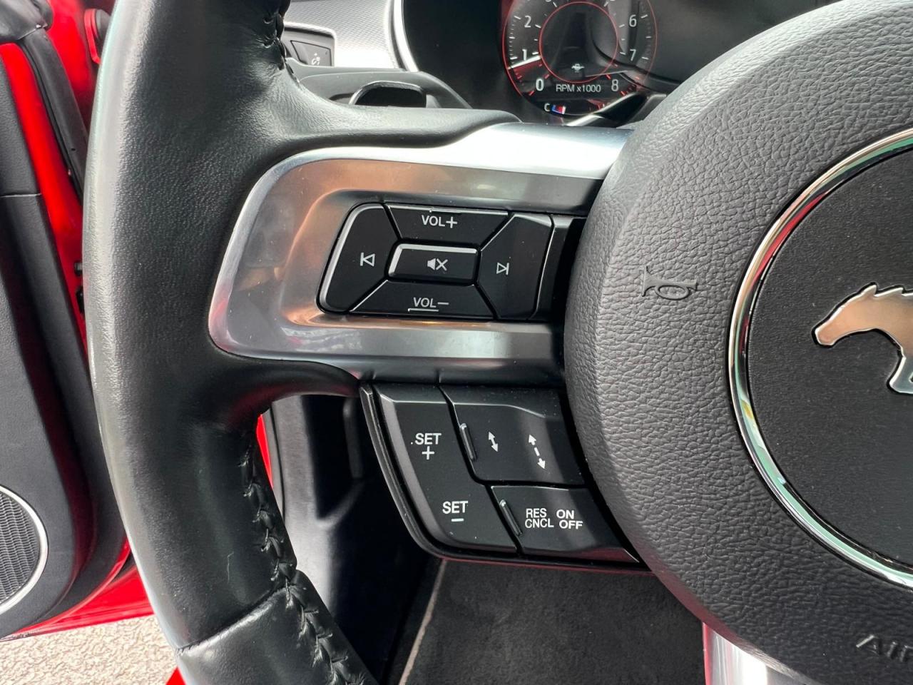 FORD MUSTANG GT CABRIOLET V8 5.0L BVA10