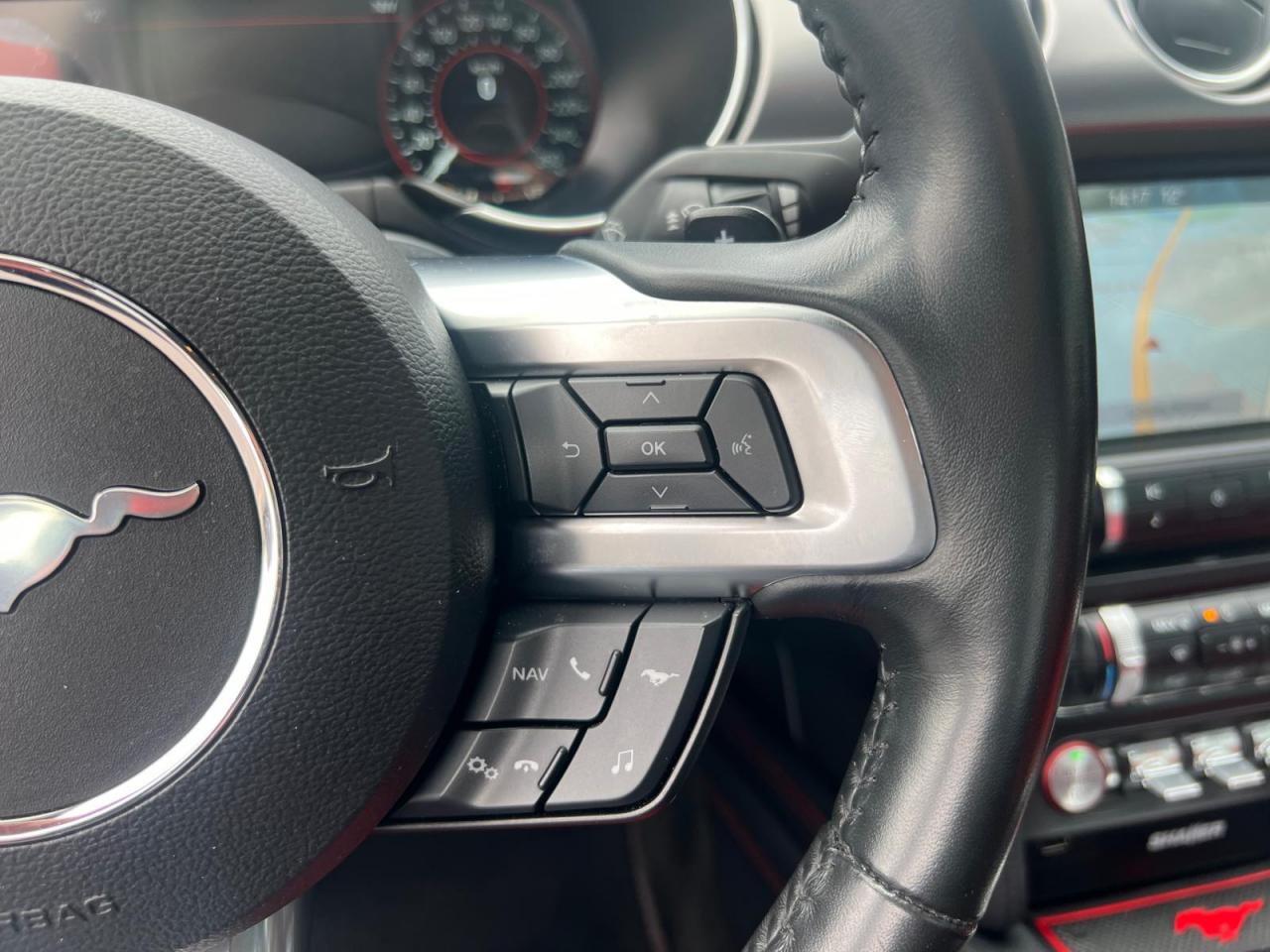 FORD MUSTANG GT CABRIOLET V8 5.0L BVA10