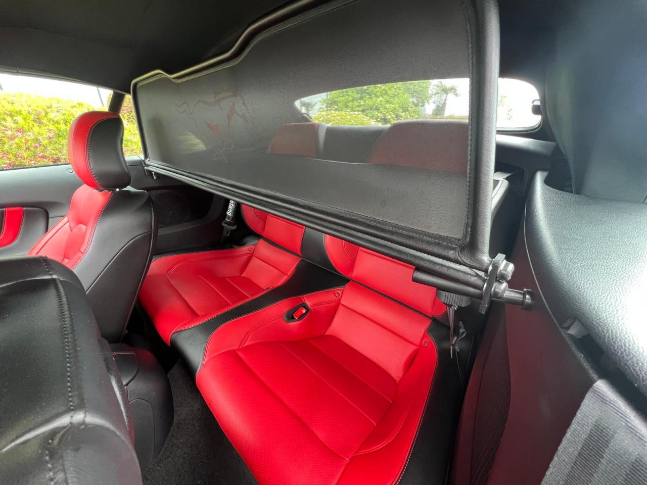 FORD MUSTANG GT CABRIOLET V8 5.0L BVA10