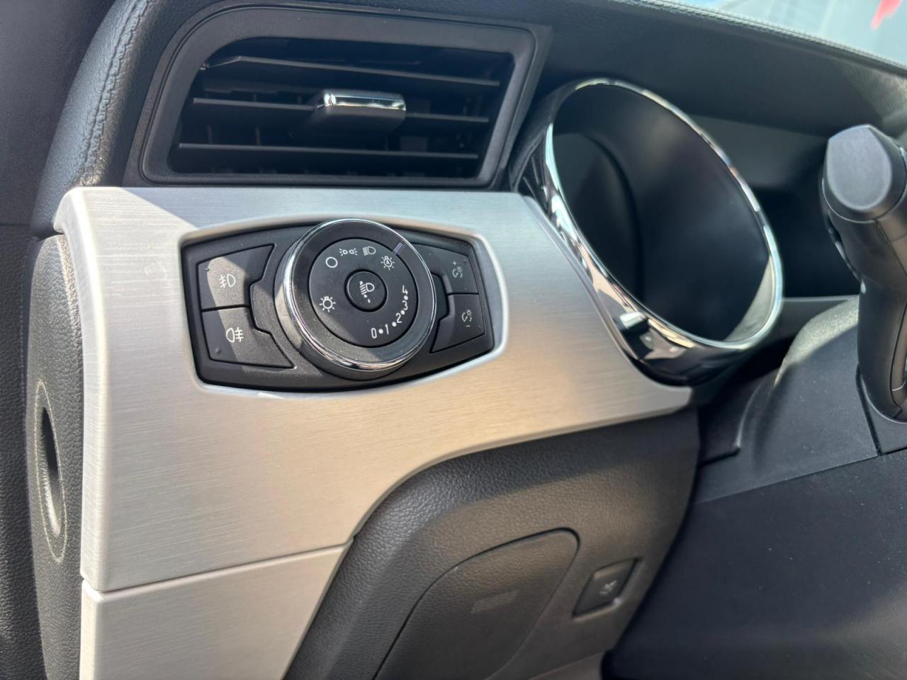 FORD MUSTANG GT FASTBACK V8 5.0L BVM