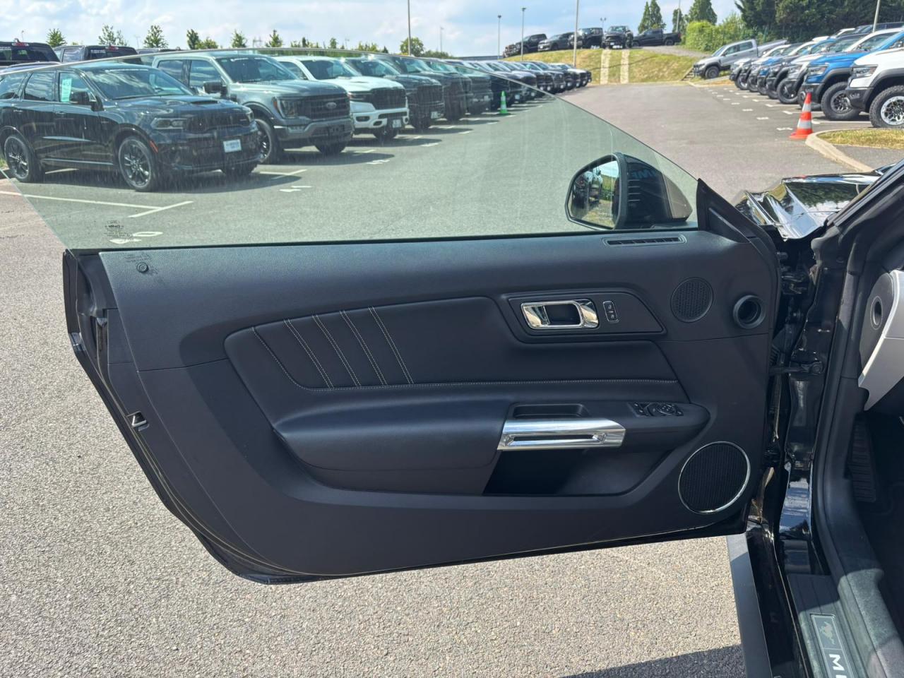 FORD MUSTANG GT FASTBACK V8 5.0L BVM