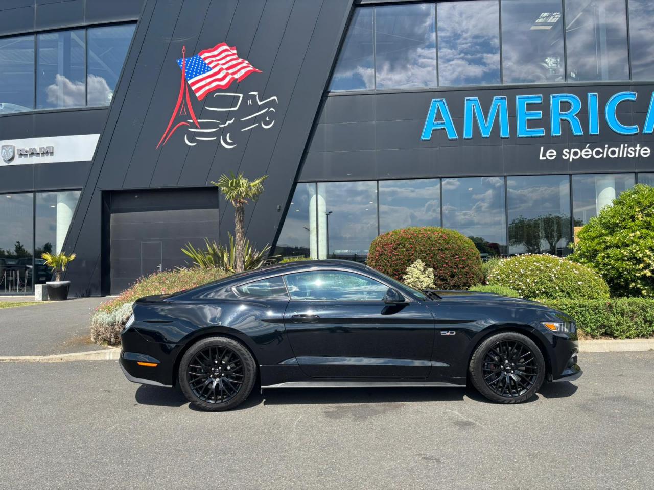 FORD MUSTANG GT FASTBACK V8 5.0L BVM