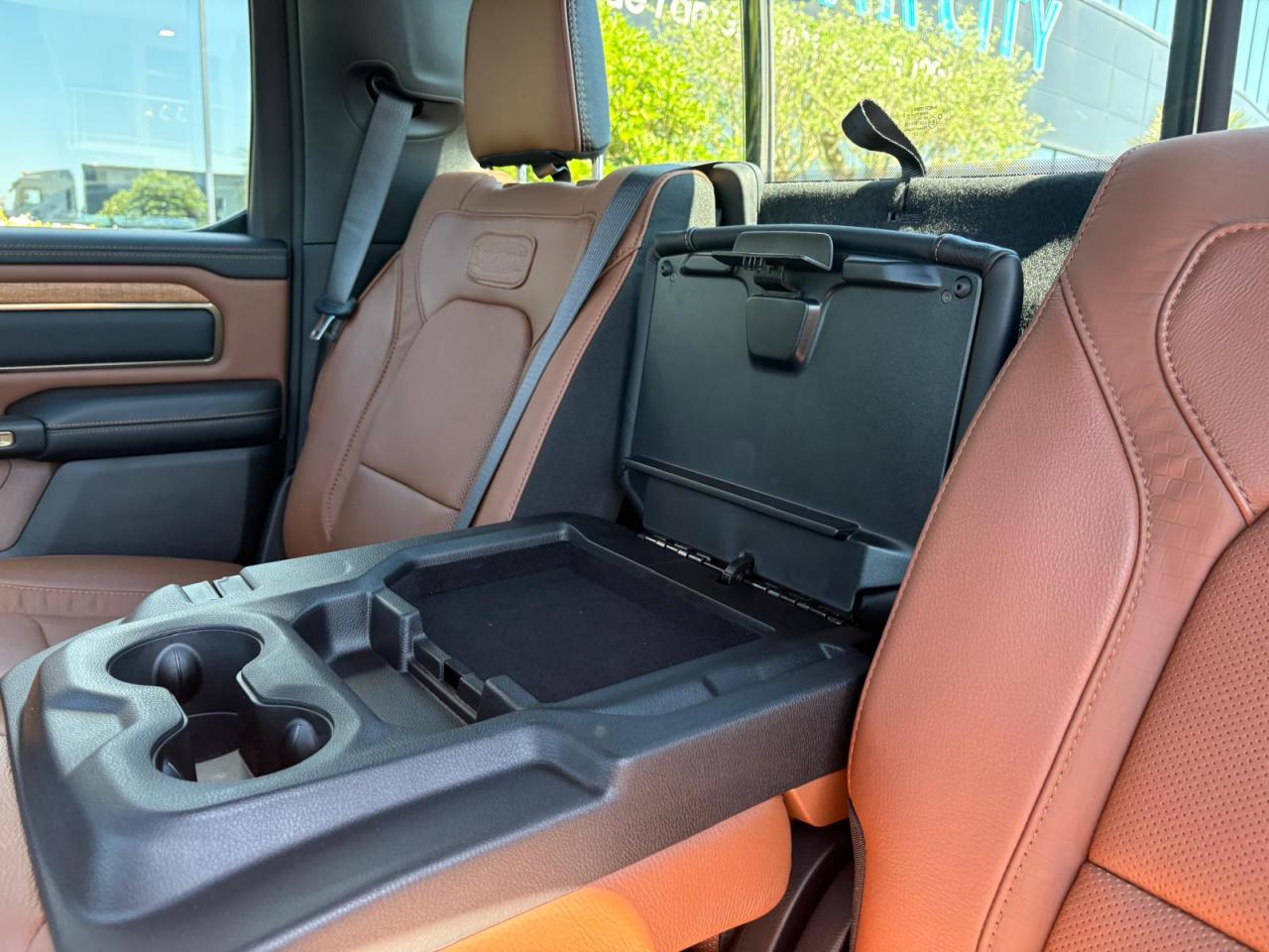 DODGE RAM 1500 CREW LONGHORN AIR