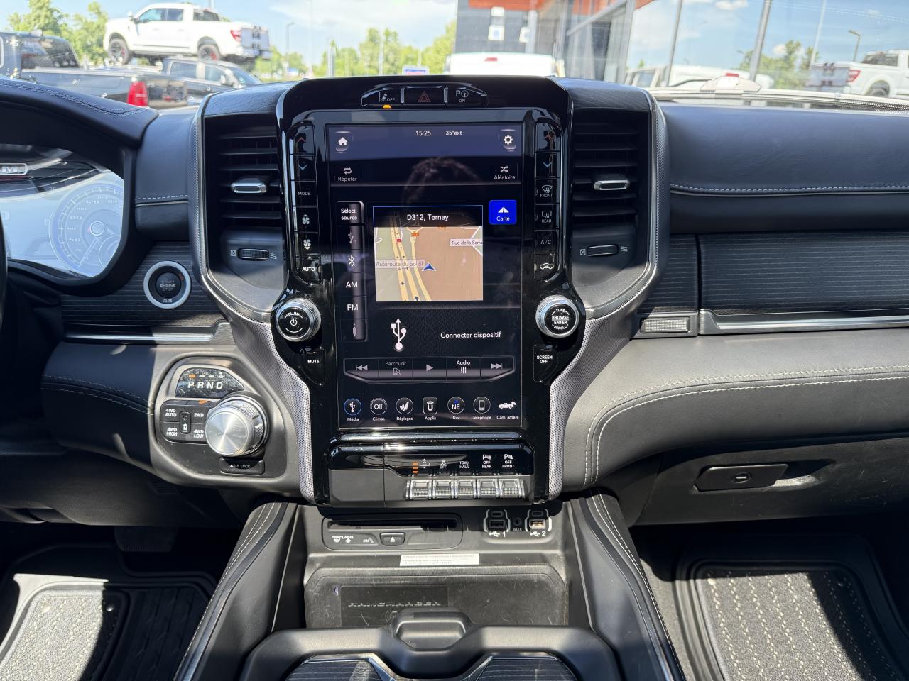 DODGE RAM 1500 CREW LIMITED