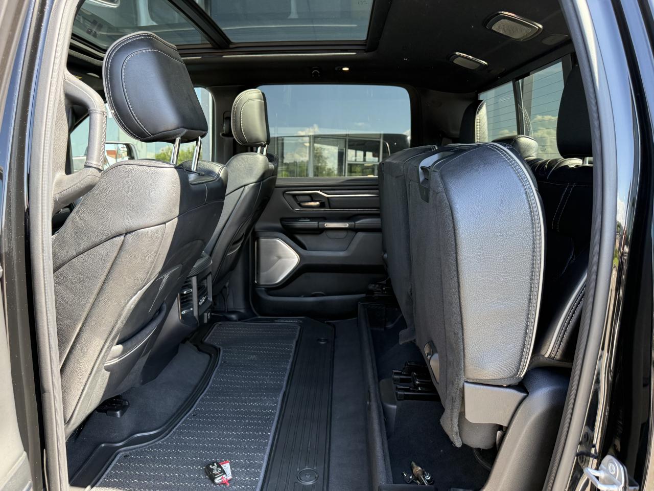 DODGE RAM 1500 CREW LIMITED