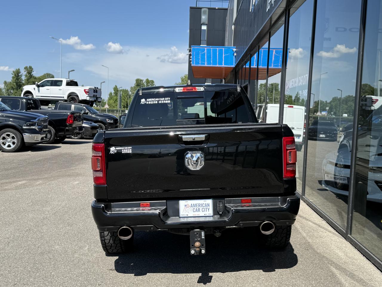 DODGE RAM 1500 CREW LIMITED