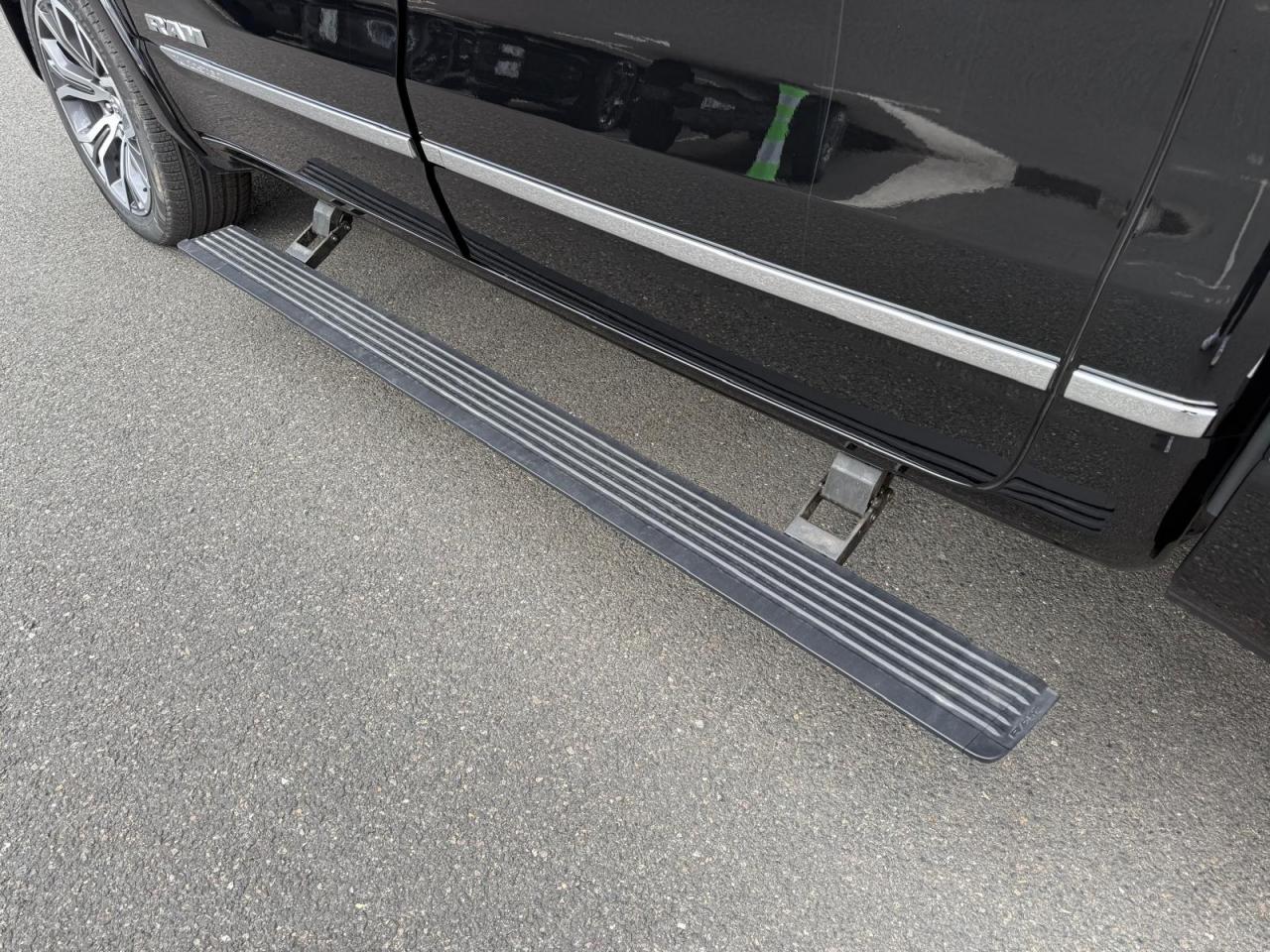 DODGE RAM 1500 CREW TUNGSTEN AIR RAMBOX