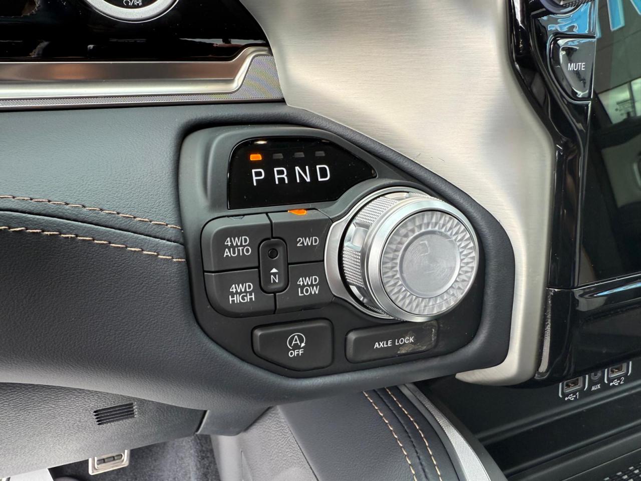 DODGE RAM 1500 CREW TUNGSTEN AIR RAMBOX