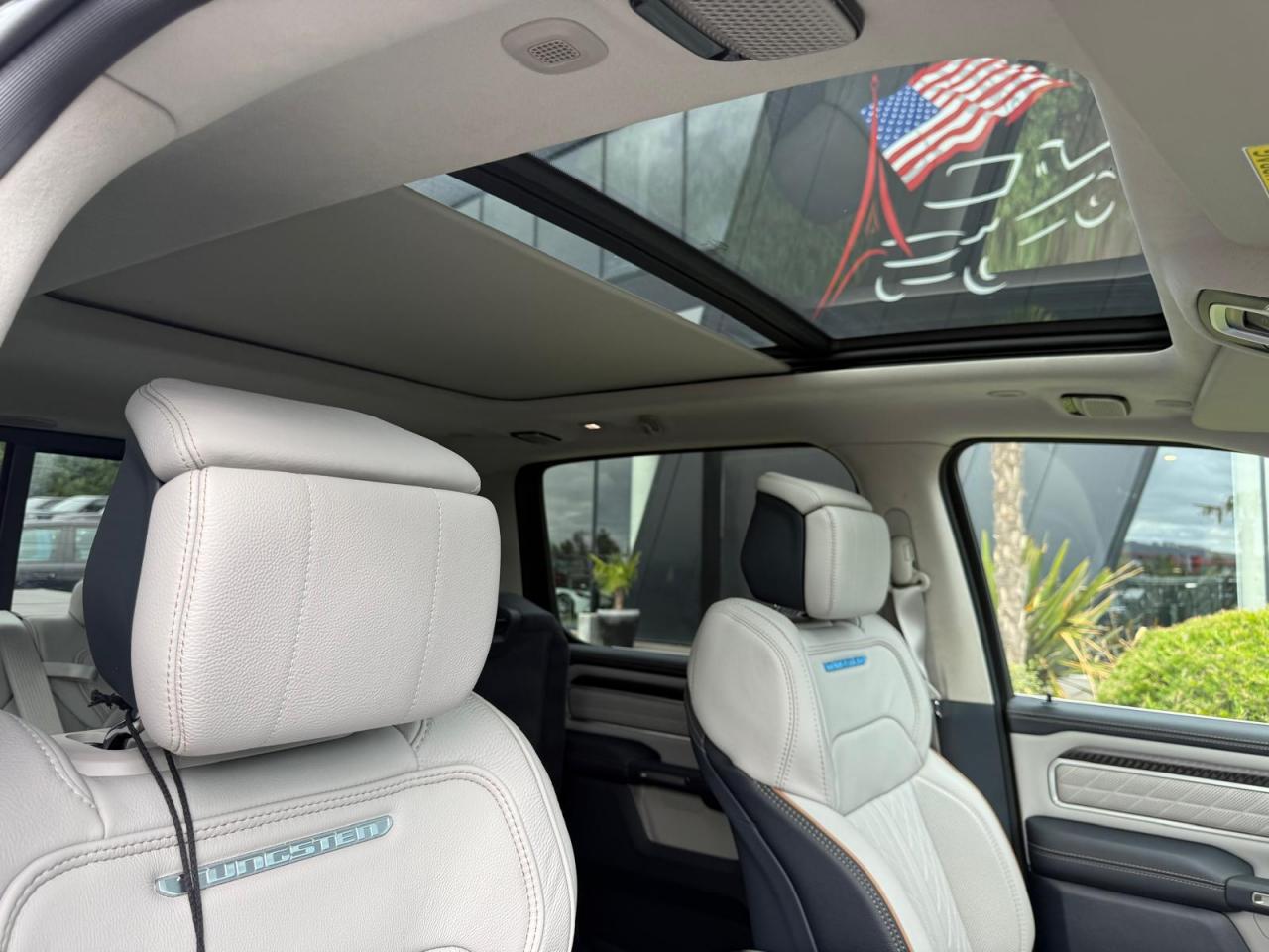 DODGE RAM 1500 CREW TUNGSTEN AIR RAMBOX