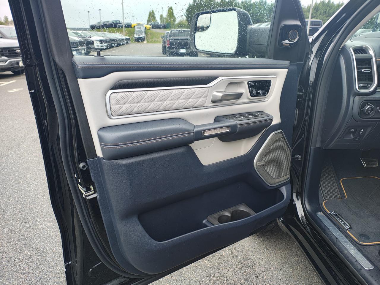 DODGE RAM 1500 CREW TUNGSTEN AIR RAMBOX